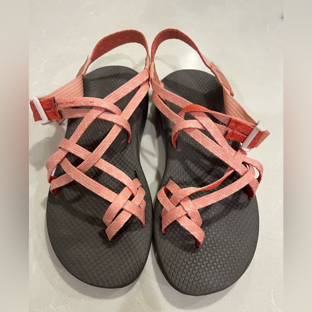 Chacos size 9